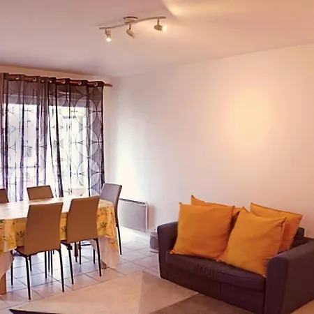 Lägenhet Superbe T2 De 50m2 Pres De Geneve A Julien En Genevois Ideal Pour Couple Avec 2 Enfants Jusqu'a 18 Ans Saint-Julien-en-Genevois